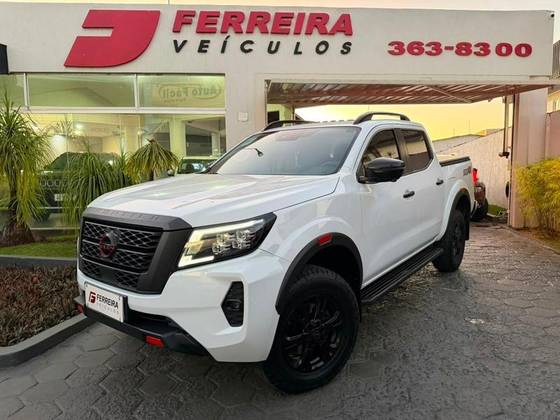 NISSAN FRONTIER 2.3 16V TURBO DIESEL PRO4X CD 4X4 AUTOMÁTICO